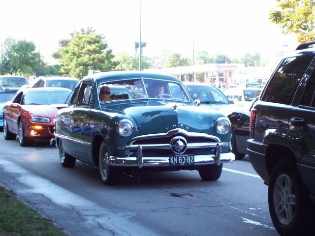 1949_ford_coupe.jpg